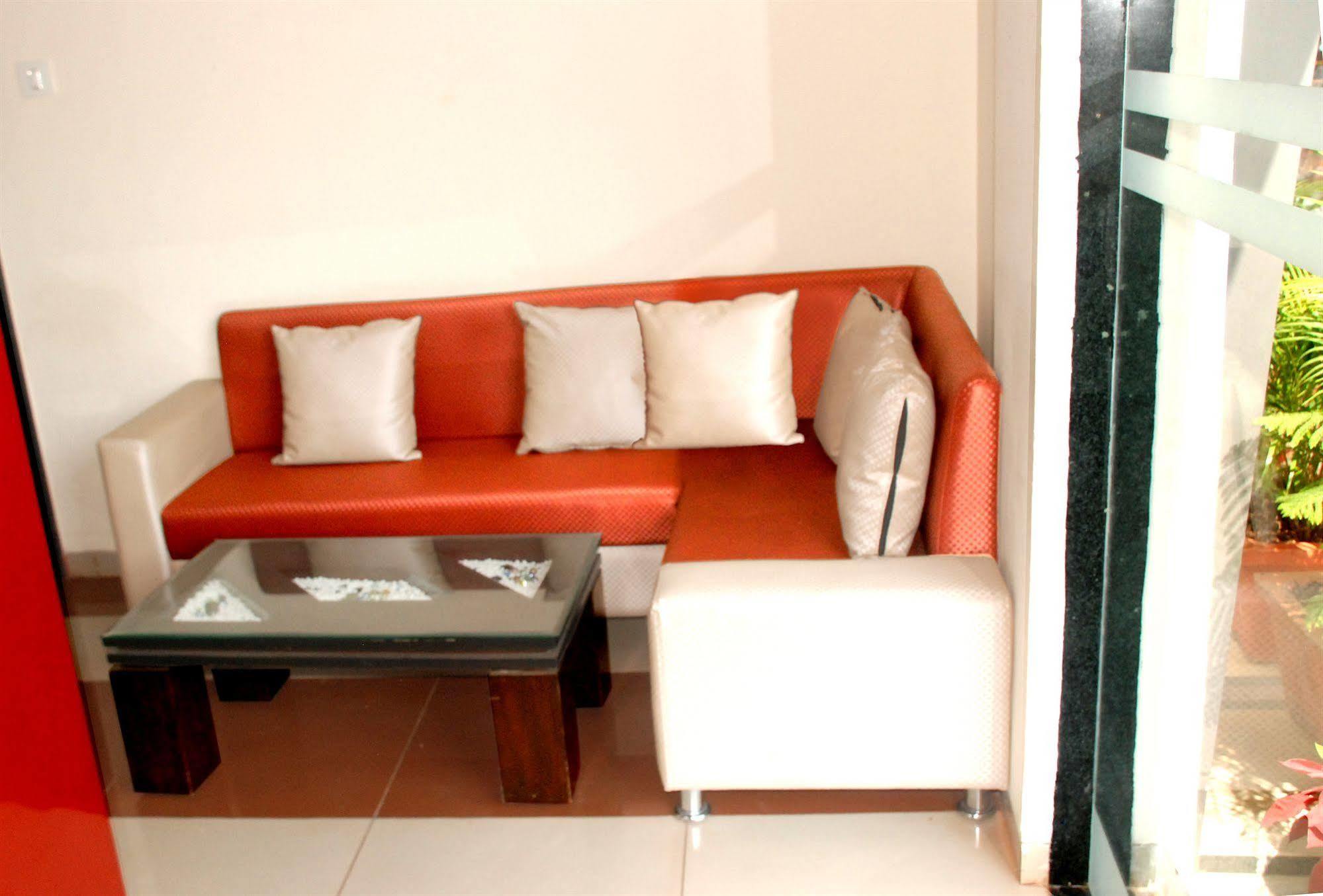 Fabexpress Adore Inn - Nr Mumbai International Airport Extérieur photo