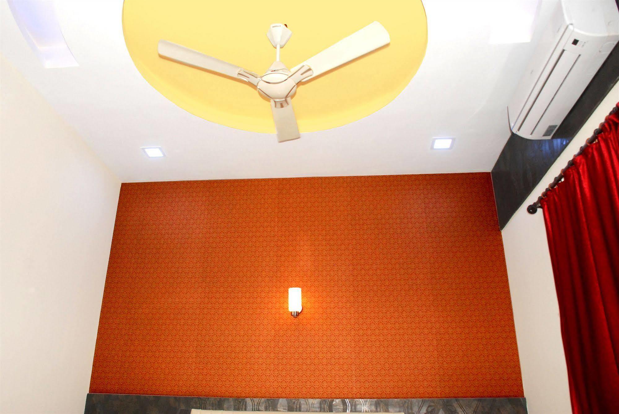 Fabexpress Adore Inn - Nr Mumbai International Airport Extérieur photo