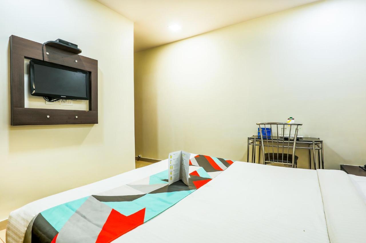 Fabexpress Adore Inn - Nr Mumbai International Airport Extérieur photo